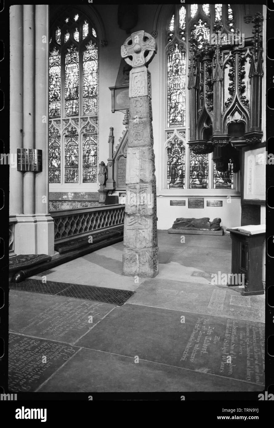 Interior, St Peter's Church, Kirkgate, Leeds, West Yorkshire, c1955-c1980. Creator: Ursula Clark. Stock Photo