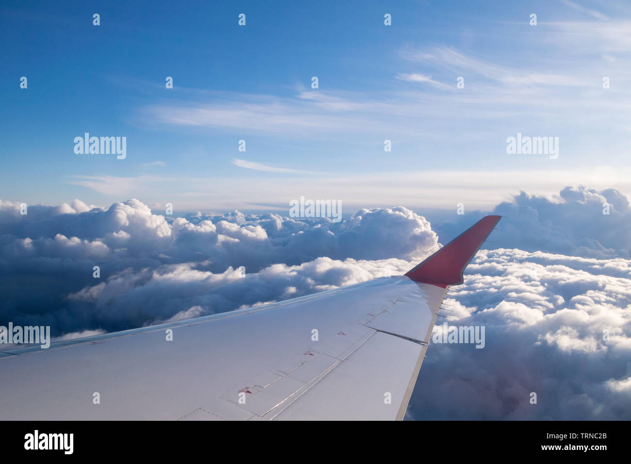 Airplane altitude hi-res stock photography and images - Alamy
