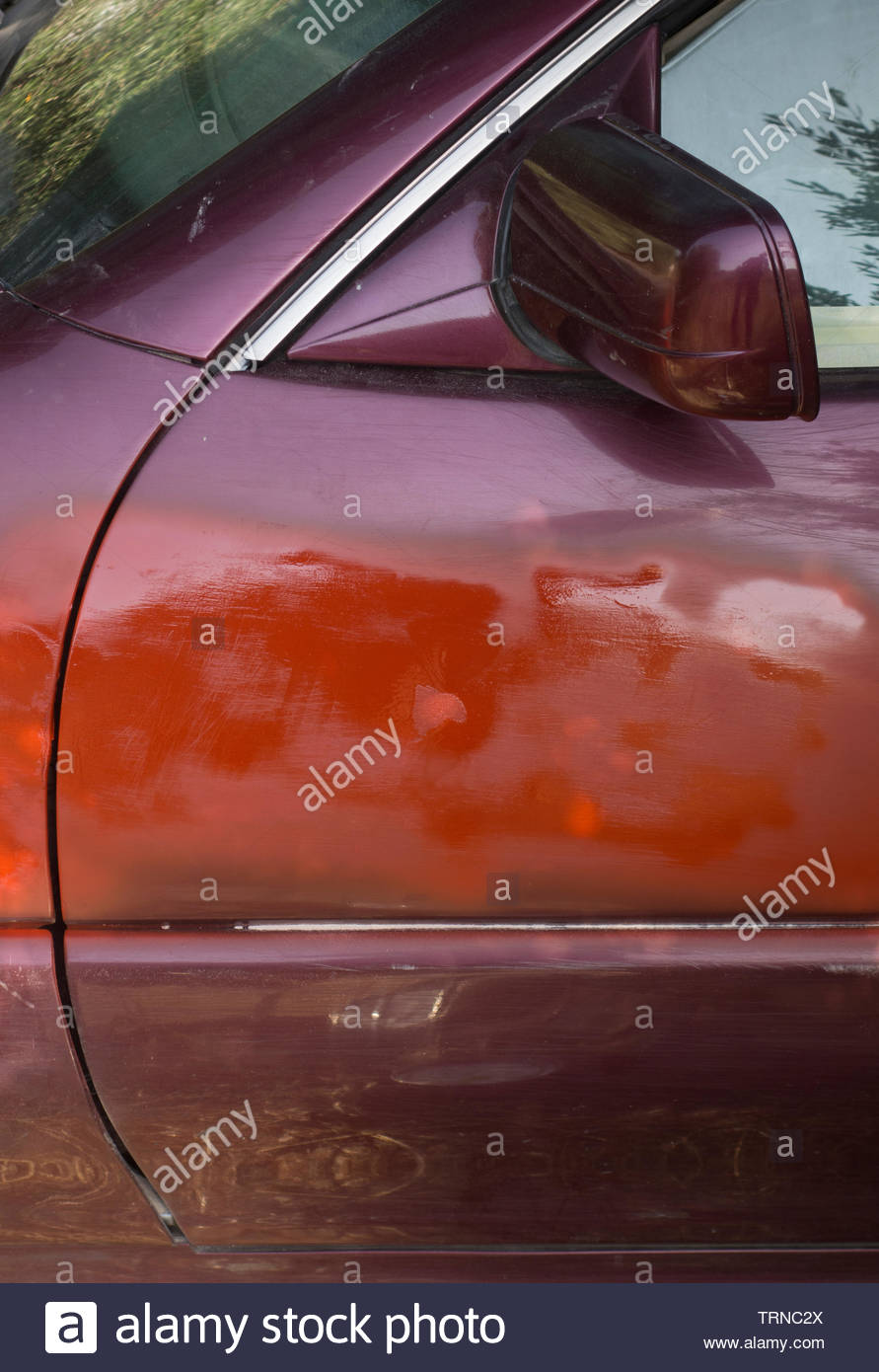 Europe Greece 2018 View Of Do It Yourself Car Bodywork Dent