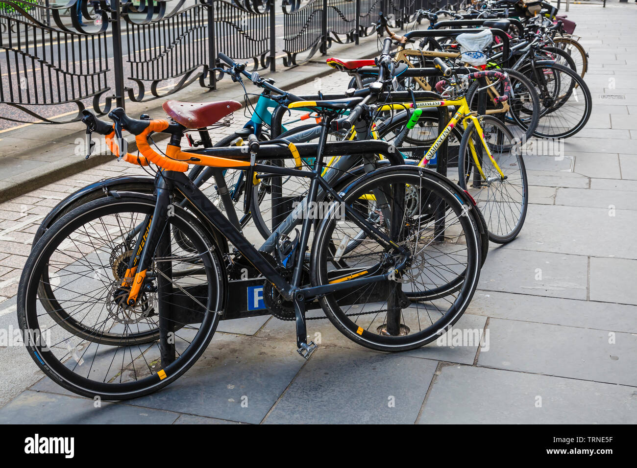 Cycle rack hires stock photography and images Alamy