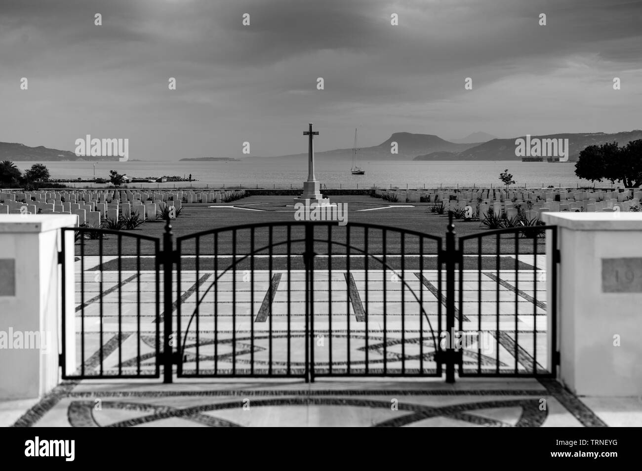 Dead second world war Black and White Stock Photos & Images - Alamy
