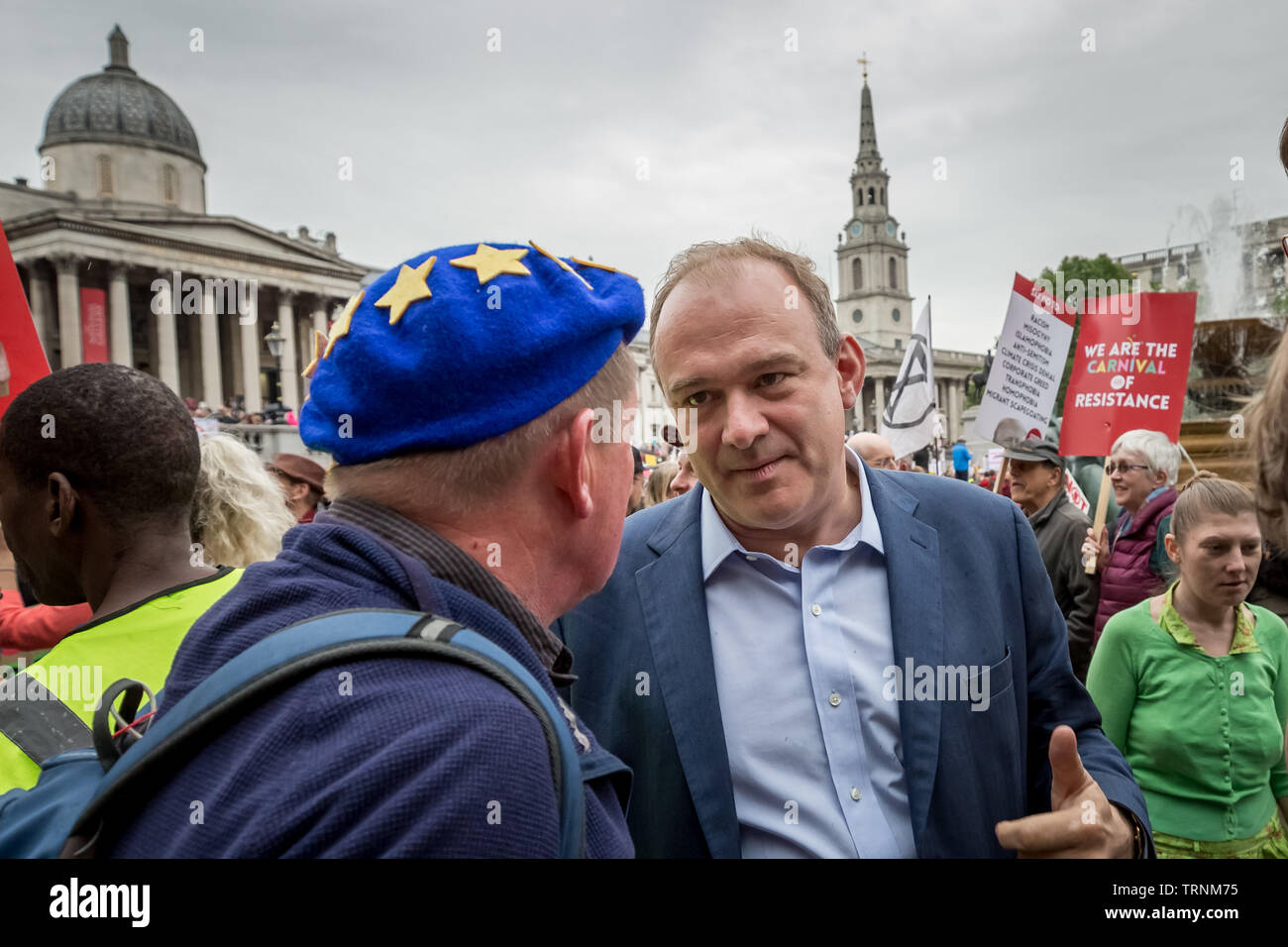 Liberal Democrat Ed Davey MP joins the protests in Trafalgar Square against US president Donald Trump's UK state visit. Stock Photo