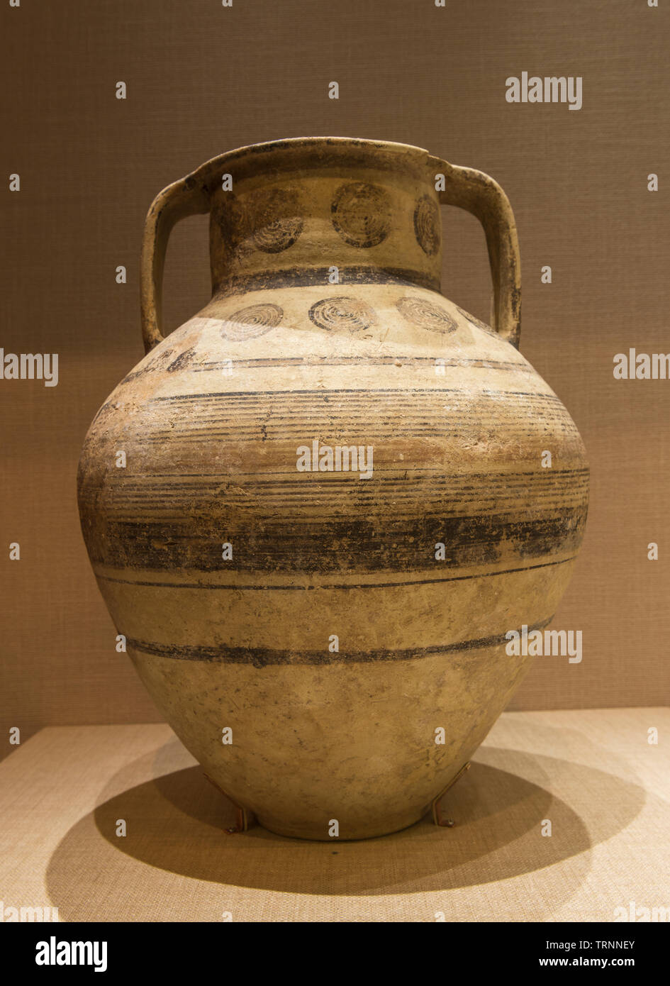 Pottery Jar. Iron Age II. Tell Rachdieh, Lebanon. Directorate General of Antiquities-Lebanon. Stock Photo