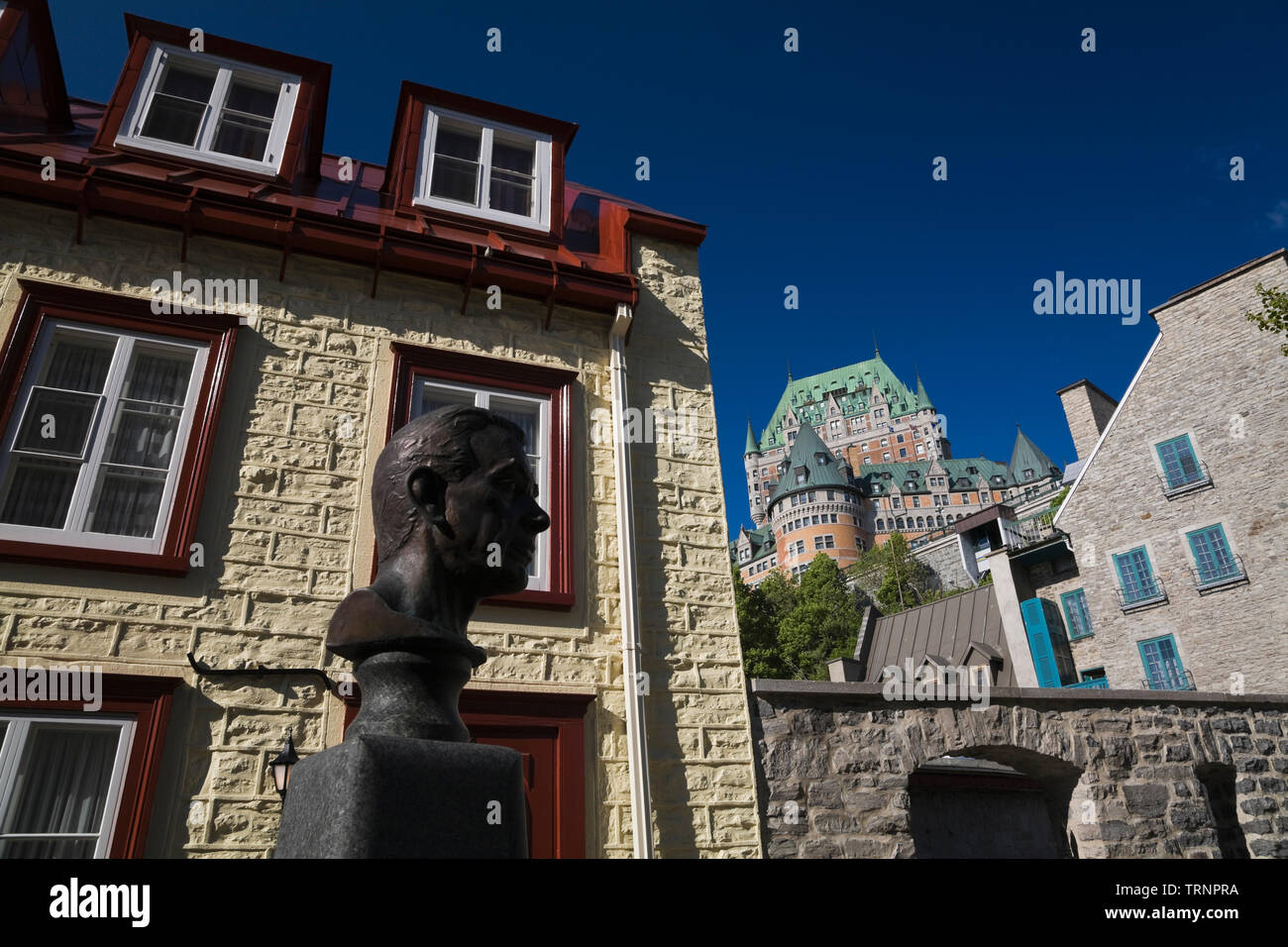 Old architectural buildings and Chateau Frontenac, Old Quebec City ...