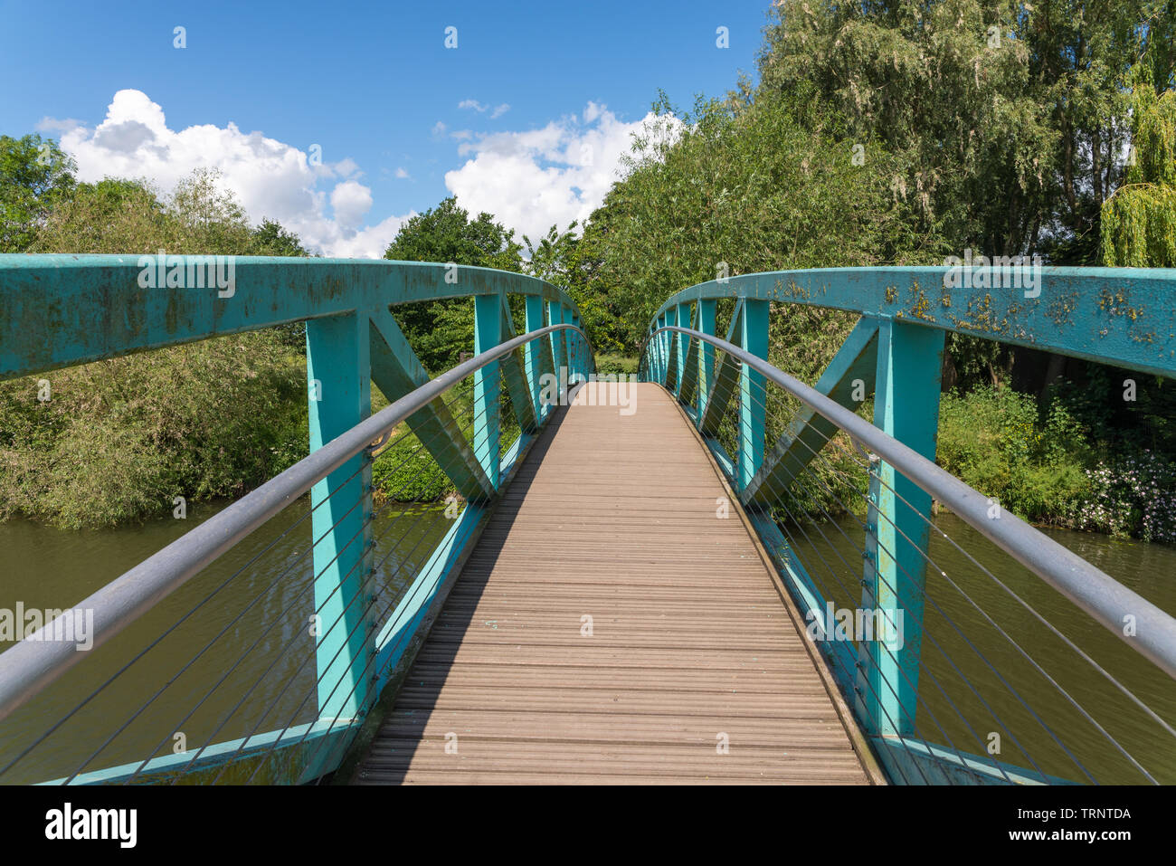 Pedestrian foot bridge crossing the River Avon in Tewkesbury, Gloucestershire, UK Stock Photo