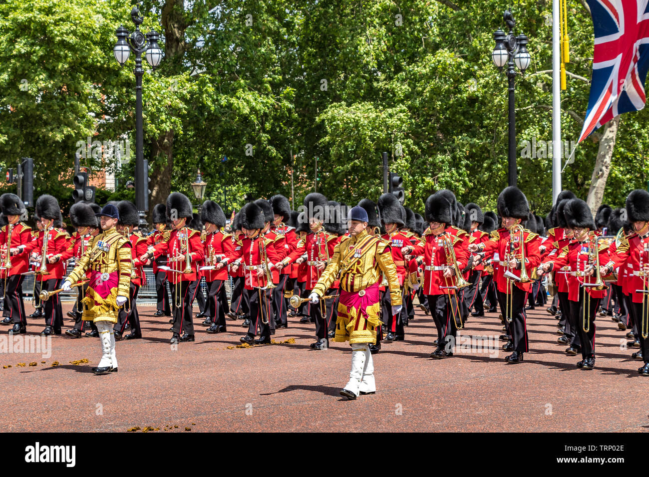 Military marching british hires stock photography and images Alamy