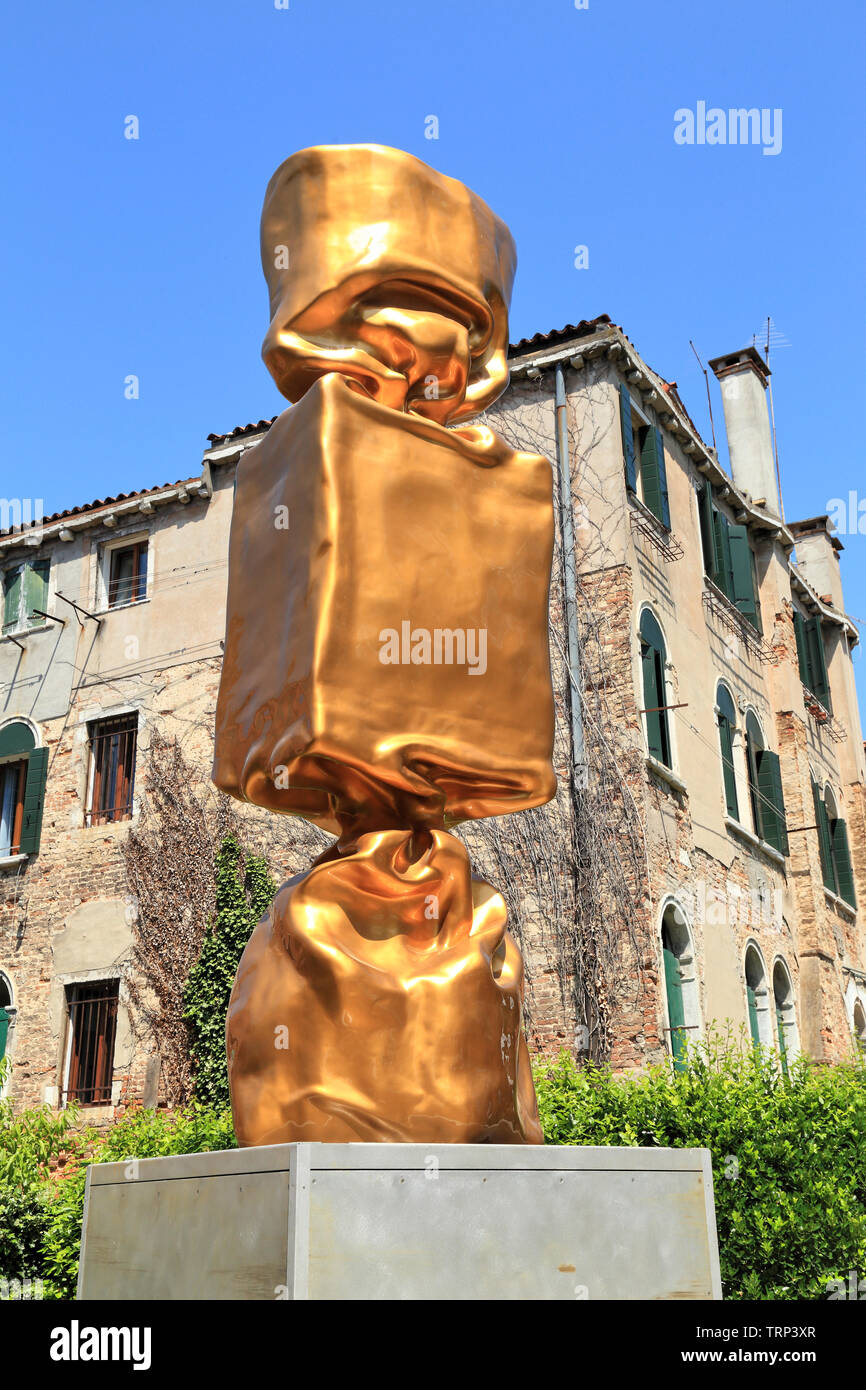 Wrapping Bonbon by Laurence Jenkell, Bel-Air Fine Art, La Biennale di Venezia, Venice 2019 Stock Photo