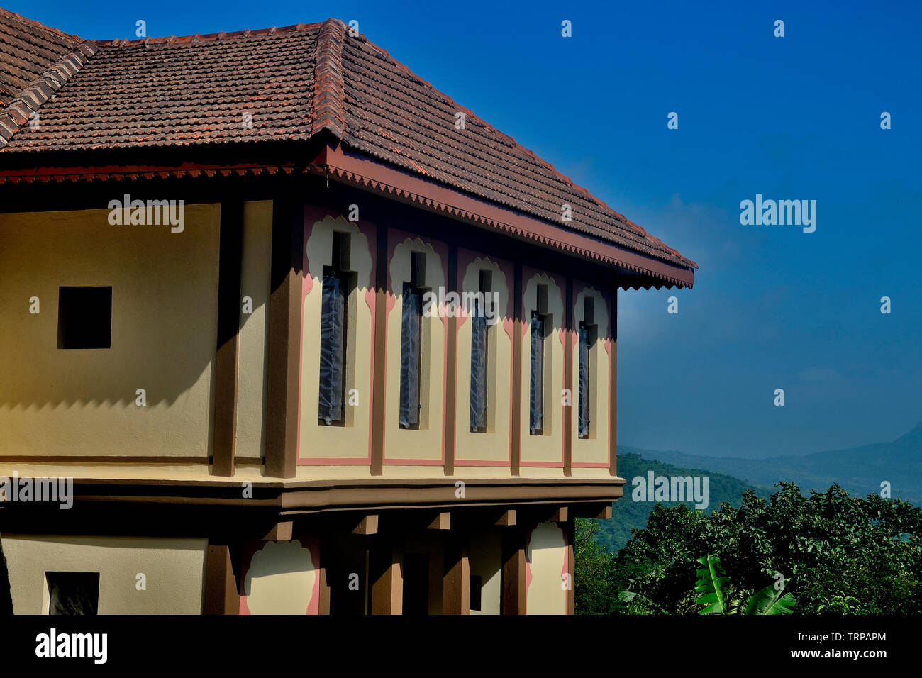 Exterior view of an old house (wada), named Dhepewada, Girivan, Near Pune, Maharashtra, India Stock Photo