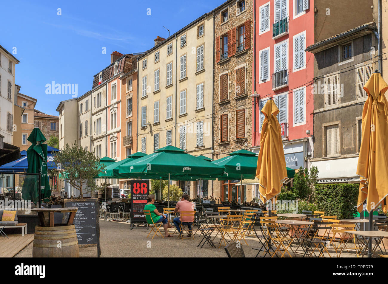 Macon france cafe hires stock photography and images Alamy