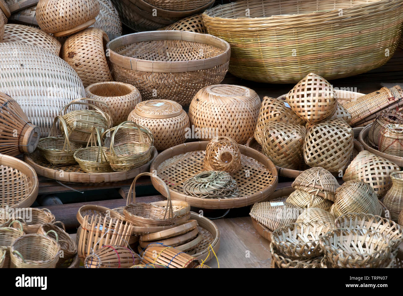 HCMC Vietnam, handmade woven bamboo baskets and dishes for sale in street  market Stock Photo - Alamy