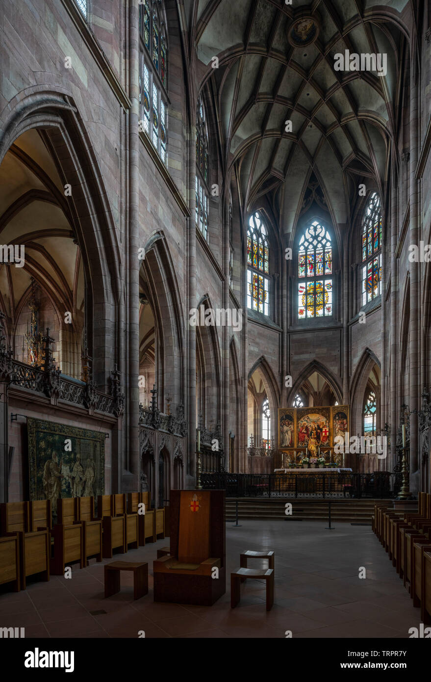 Freiburg im Breisgau, Münster Unserer Lieben Frau, Chor, Blick nach Osten zum Hochaltar Stock Photo