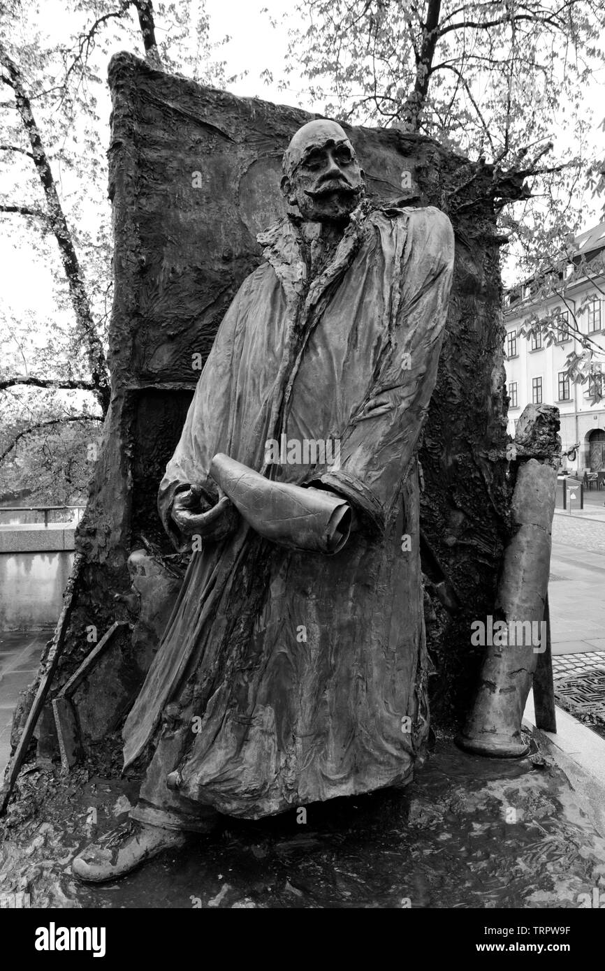 Statue of Ivan Hribar, Mayor of Ljubljana 1896 - 1910, Ljubljana city, Slovenia, Europe Stock Photo