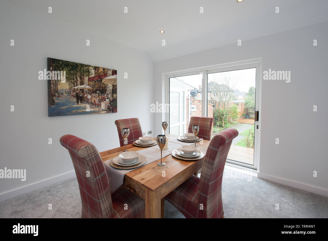 Family dining room hi-res stock photography and images - Alamy