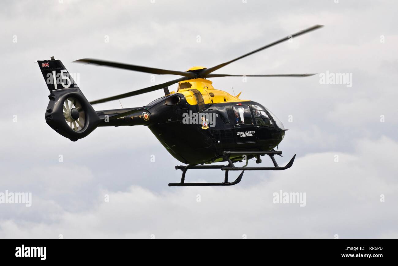 Black and yellow helicopter hires stock photography and images Alamy