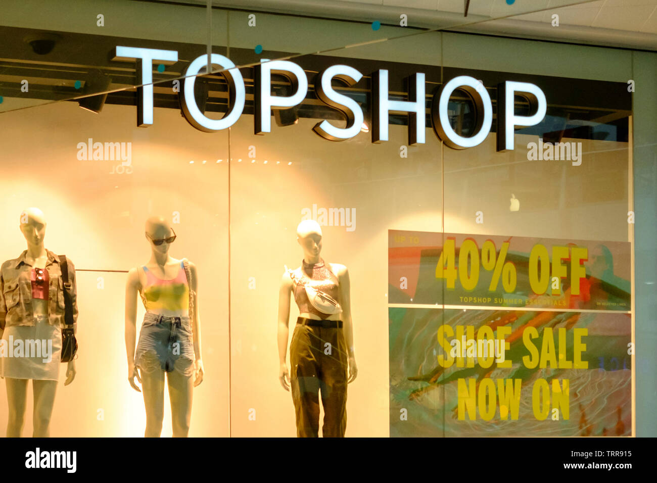 Topshop arcadia hi-res stock photography and images - Alamy