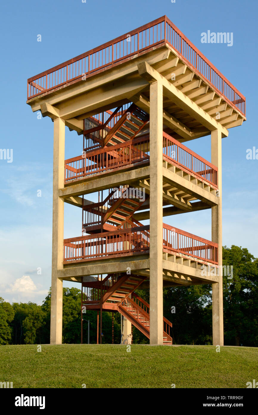Warfield High Resolution Stock Photography And Images Alamy