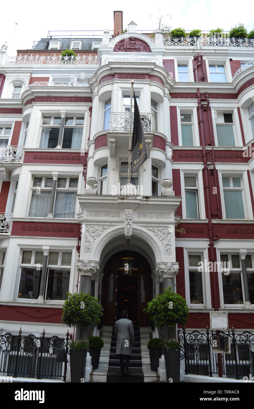 London, UK. 11 June, 2019. St. James's Hotel and Club, a luxury 5-star boutique hotel in Mayfair. Stock Photo