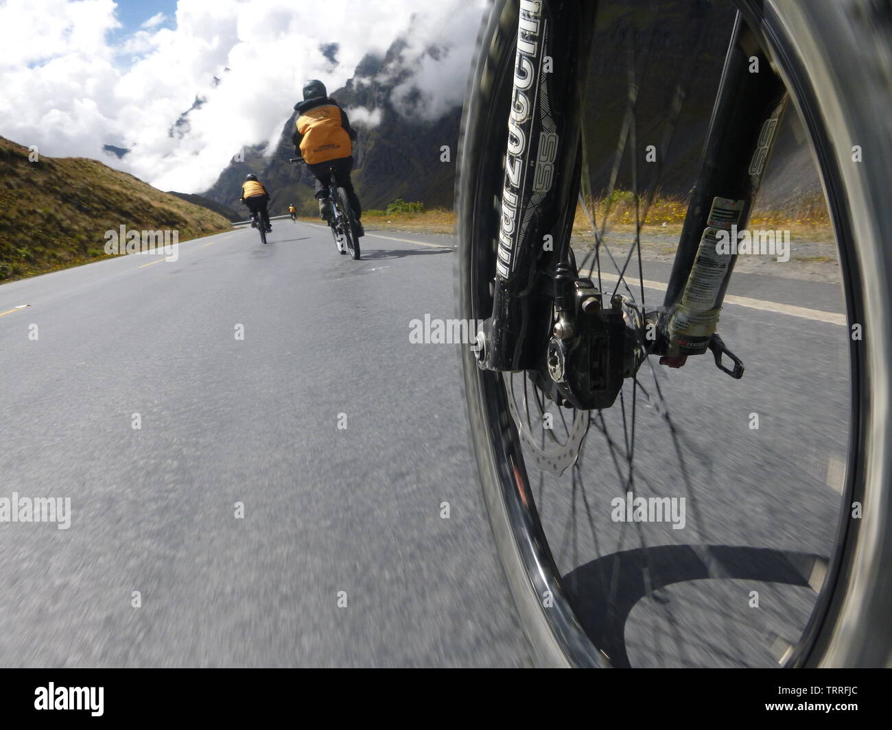 Death road la paz hi-res stock photography and images - Alamy