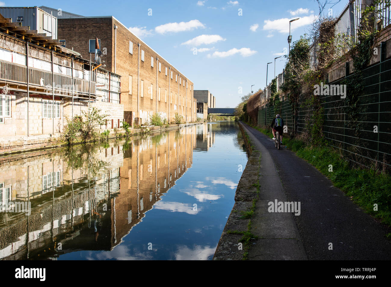 Park royal industrial park hires stock photography and images Alamy