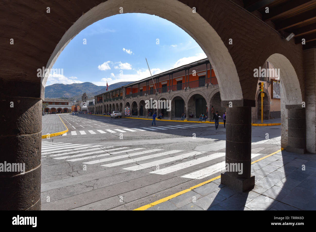 Colonial buildings and arched passageways surrounding the Plaza de Armas, Ayacucho, Peru Stock Photo