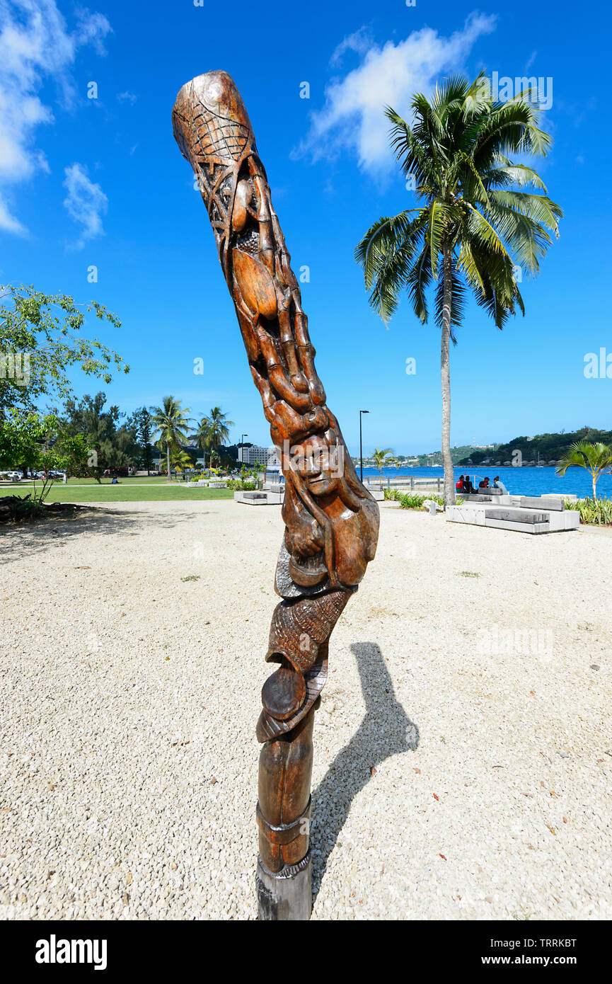 Carved Totem in a park on the foreshore, Port Vila, Efate Island, Vanuatu, Melanesia Stock Photo