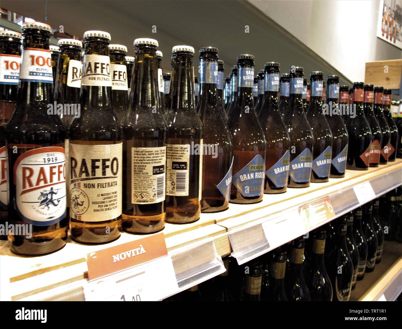 Italian beer hires stock photography and images Alamy
