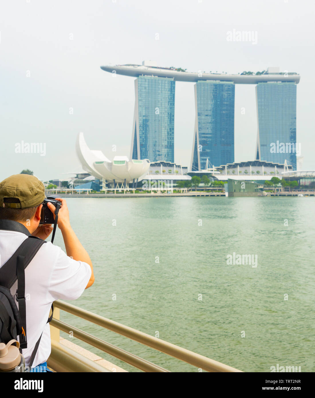 Rear of famous landmarks hires stock photography and images Alamy