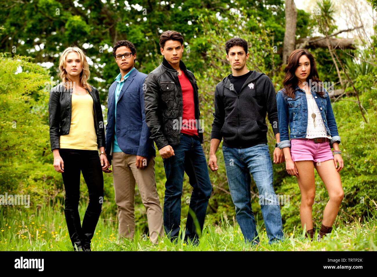 https://c8.alamy.com/comp/TRTP2K/azim-rizk-ciara-hanna-masterson-christina-john-mark-loudermilk-and-andrew-mcgray-in-power-rangers-megaforce-tv-2013-copyright-editorial-use-only-no-merchandising-or-book-covers-this-is-a-publicly-distributed-handout-access-rights-only-no-license-of-copyright-provided-only-to-be-reproduced-in-conjunction-with-promotion-of-this-film-TRTP2K.jpg
