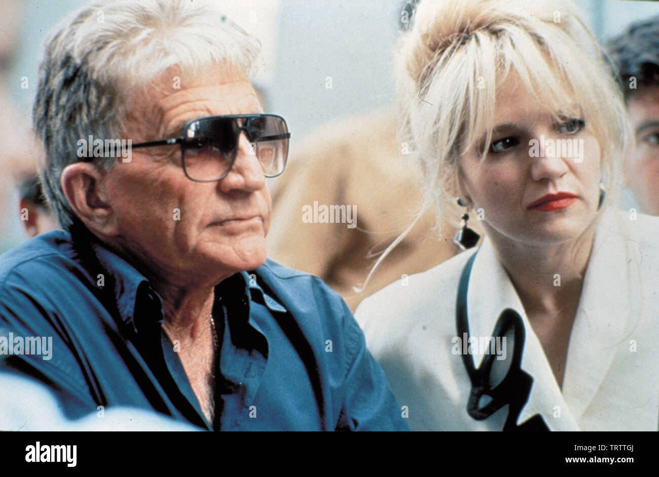 BLAKE EDWARDS and ELLEN BARKIN in SWITCH (1991). Copyright: Editorial use  only. No merchandising or book covers. This is a publicly distributed  handout. Access rights only, no license of copyright provided. Only
