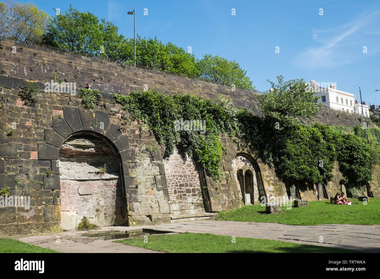 St James,Saint James,Saint James Gardens,Saint James Garden,graveyard ...