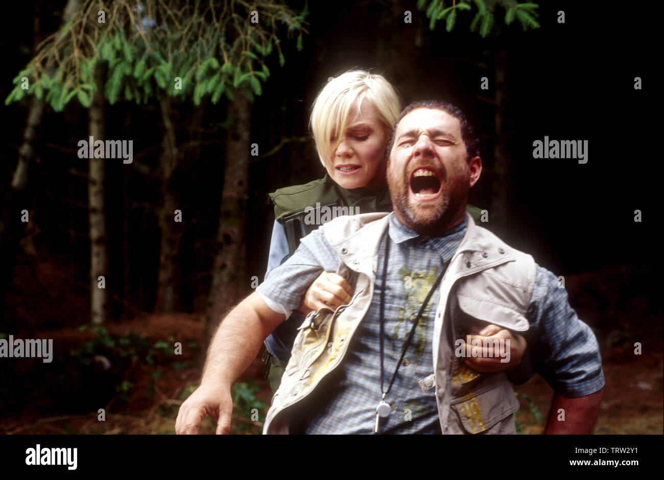 LAURA HARRIS and ANDY MYMAN in SEVERANCE (2006). Copyright: Editorial use only. No merchandising or book covers. This is a publicly distributed handout. Access rights only, no license of copyright provided. Only to be reproduced in conjunction with promotion of this film. Credit: DAN FILMS/ISLE OF MAN FILM LTD./N1 EUROPEAN FILMS PRODUKTION / Album Stock Photo
