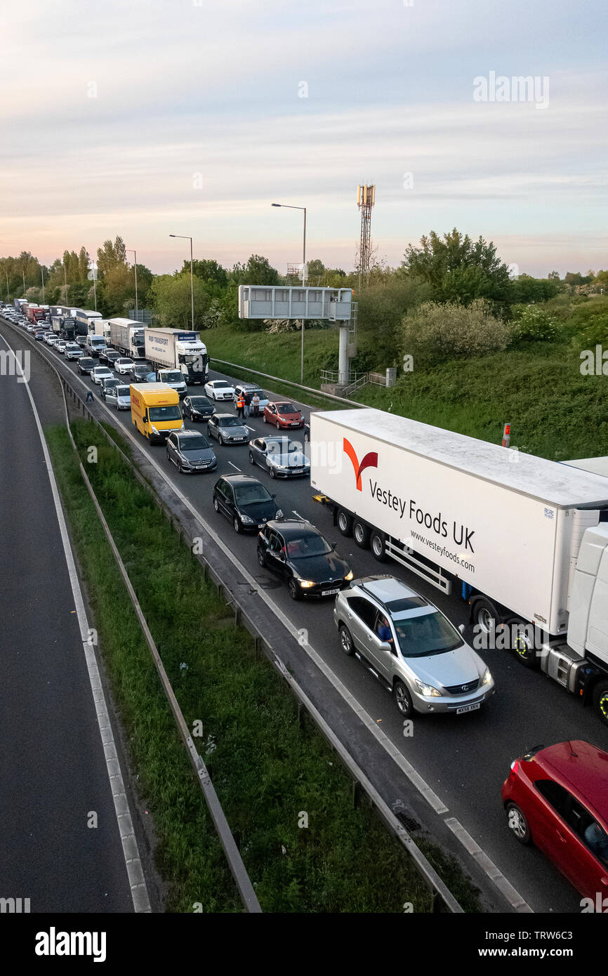 M6 traffic jam hi-res stock photography and images - Alamy