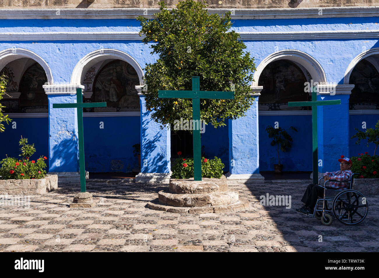 Orange Tree cloister in the Monasterio de Santa Catalina, monastery, religious building in Arequipa, Peru, South America Stock Photo