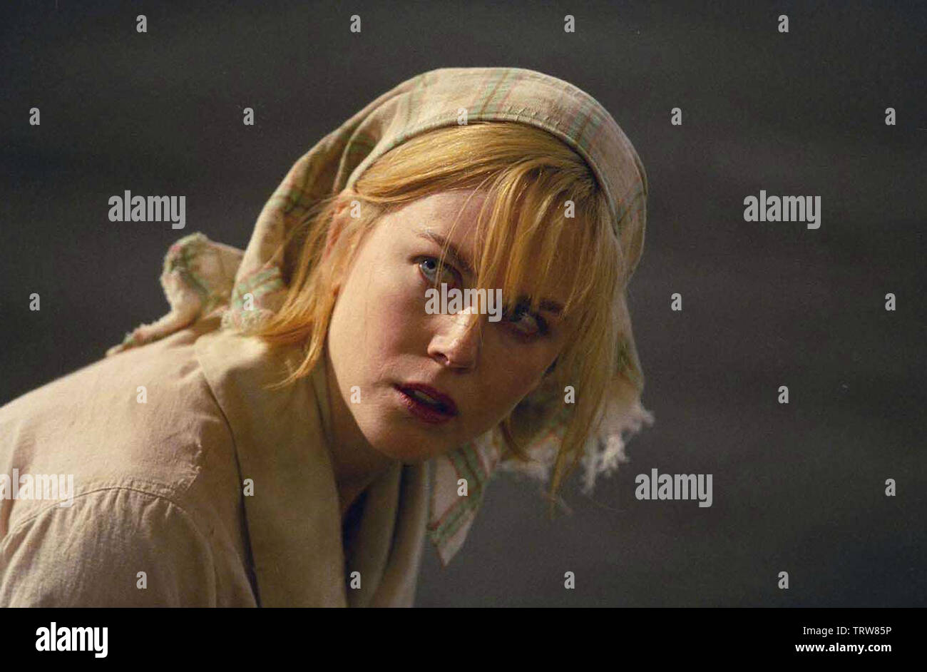 NICOLE KIDMAN in DOGVILLE (2003). Copyright: Editorial use only. No merchandising or book covers. This is a publicly distributed handout. Access rights only, no license of copyright provided. Only to be reproduced in conjunction with promotion of this film. Credit: FILMMEK / KONOW, ROLF / Album Stock Photo