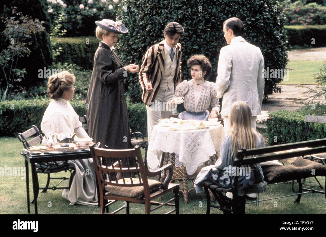 Helena Bonham Carter And Maggie Smith In A Room With A View
