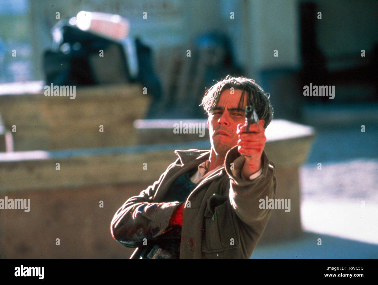 Way Gun Benicio Del Toro High Resolution Stock Photography And Images Alamy