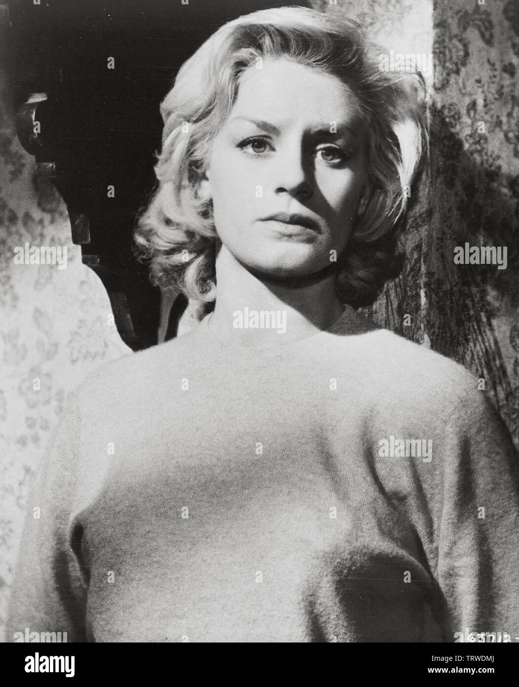 Mary ure hires stock photography and images Alamy