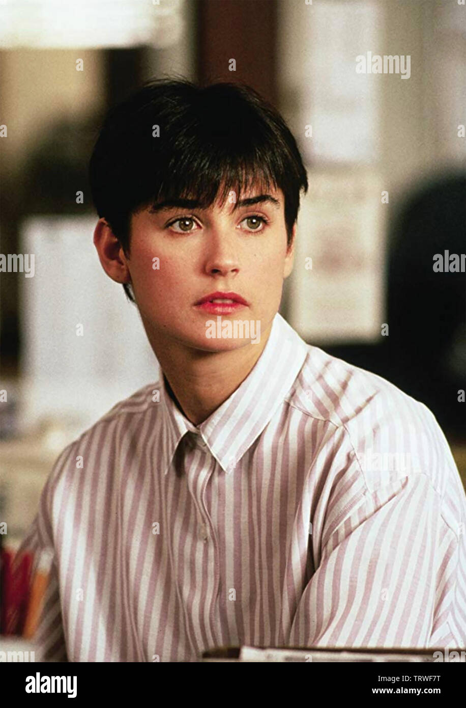 Ghost demi moore hi-res stock photography and images - Alamy