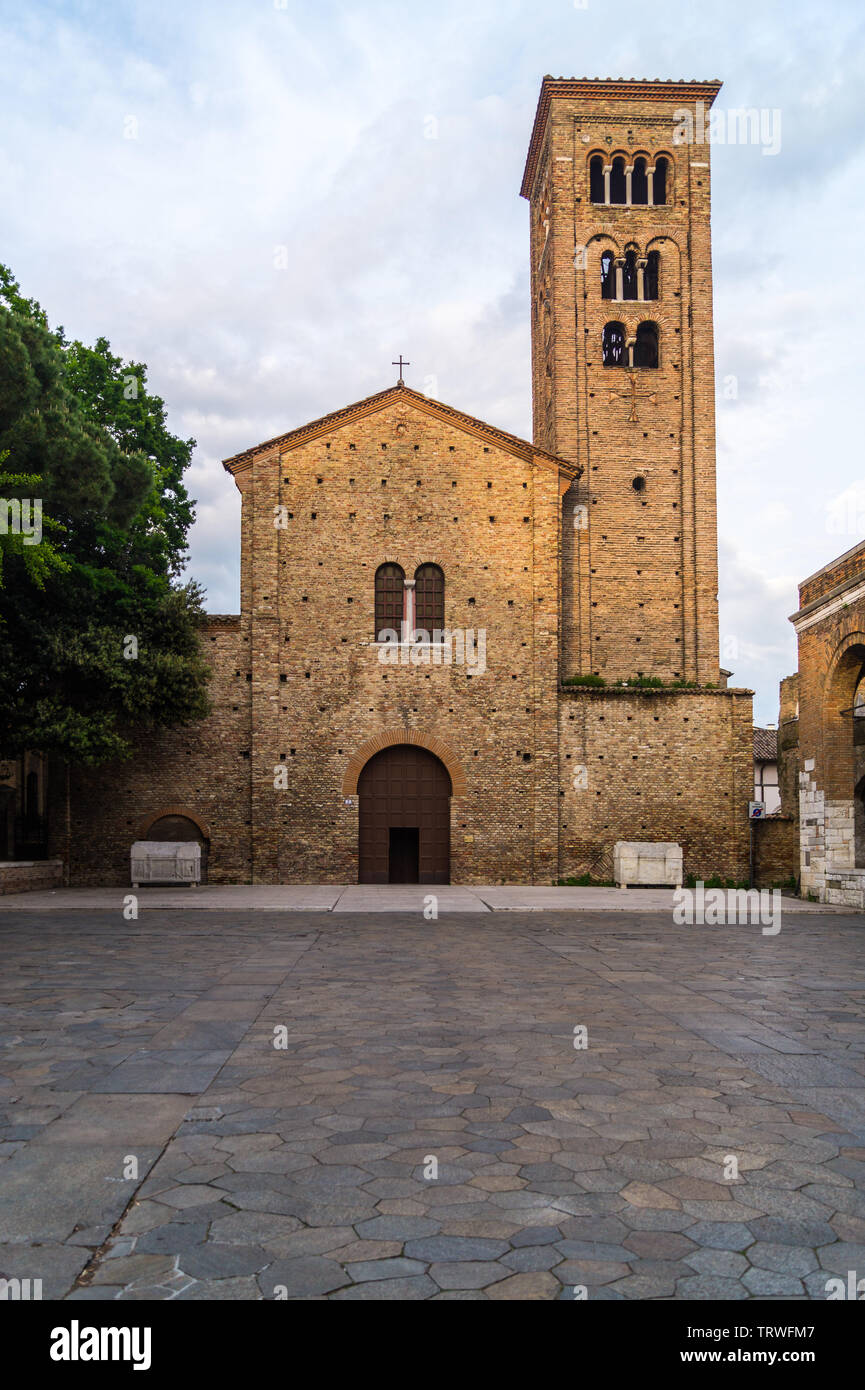Basilica of San Francesco, St. Francis of Assisi, Ravenna, Emilia-Romagna, Italy Stock Photo