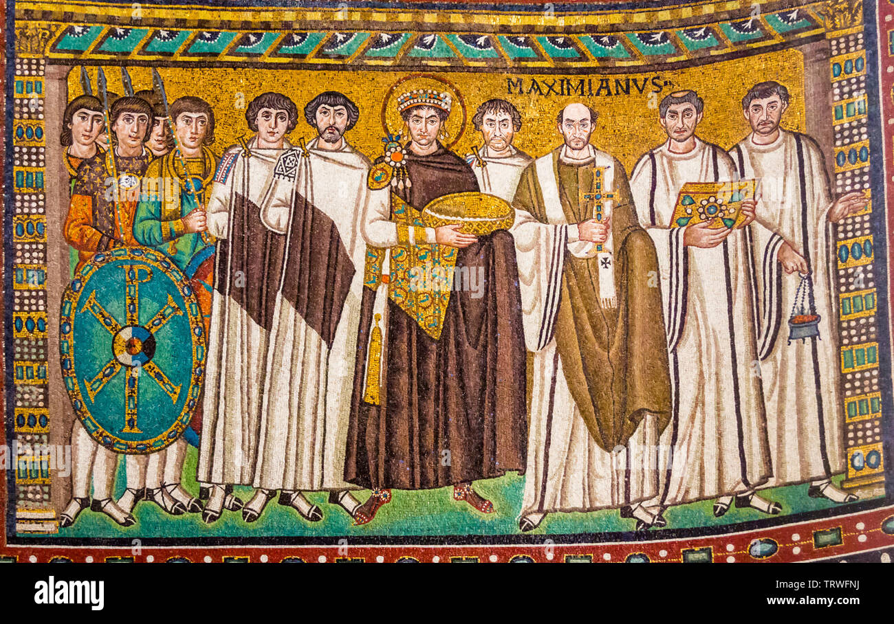 Mosaic of Byzantine emperor Justinian, Bishop Maximian, general Belisarius and attendants Basilica of San Vitale AD547, Ravenna, Emilia-Romagna, Italy Stock Photo