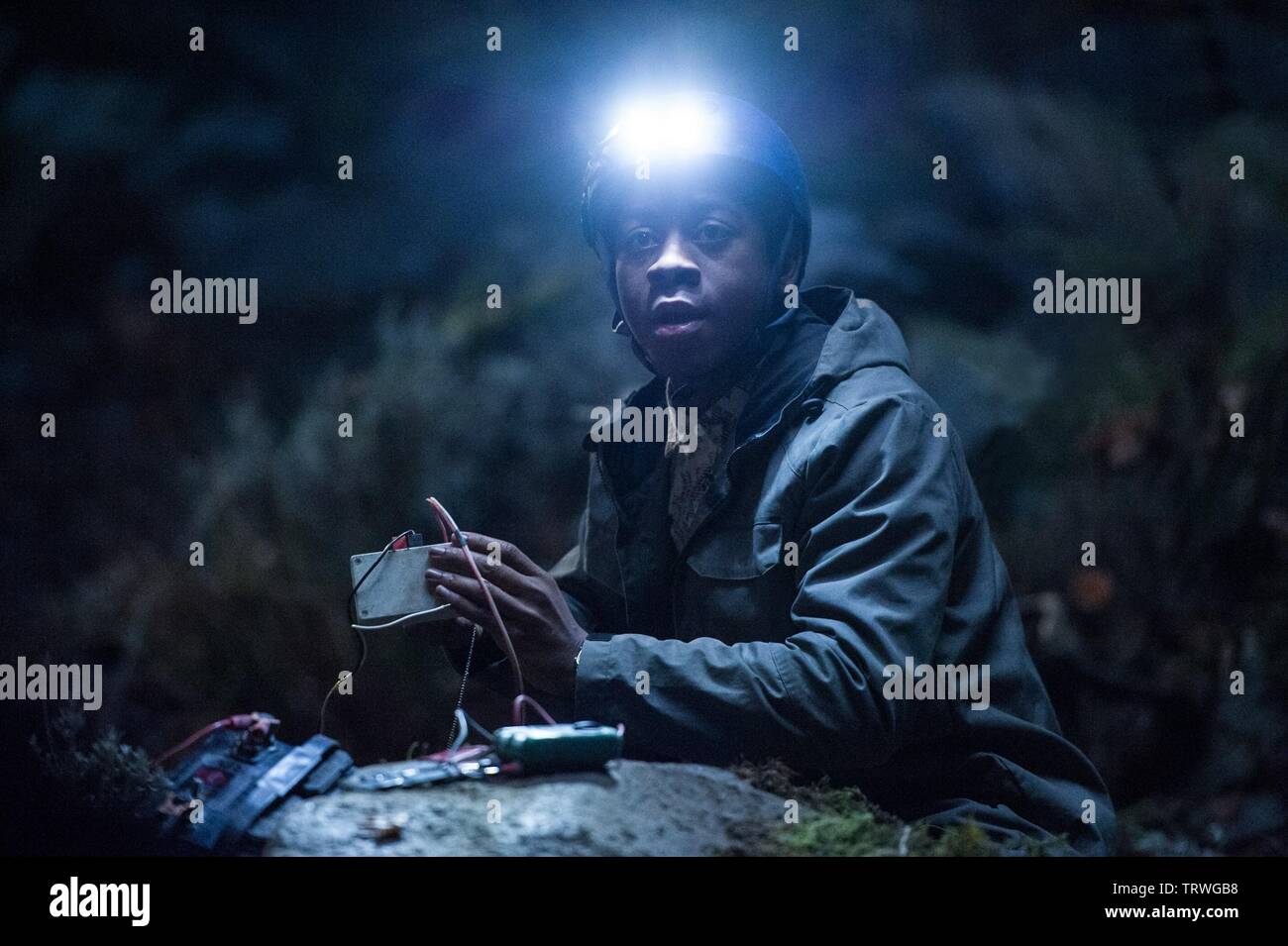 RJ CYLER in POWER RANGERS (2017). Copyright: Editorial use only. No merchandising or book covers. This is a publicly distributed handout. Access rights only, no license of copyright provided. Only to be reproduced in conjunction with promotion of this film. Credit: LIONSGATE/SABAN BRANDS/SABAN ENT/WALT DISNEY STUDIOS / Album Stock Photo