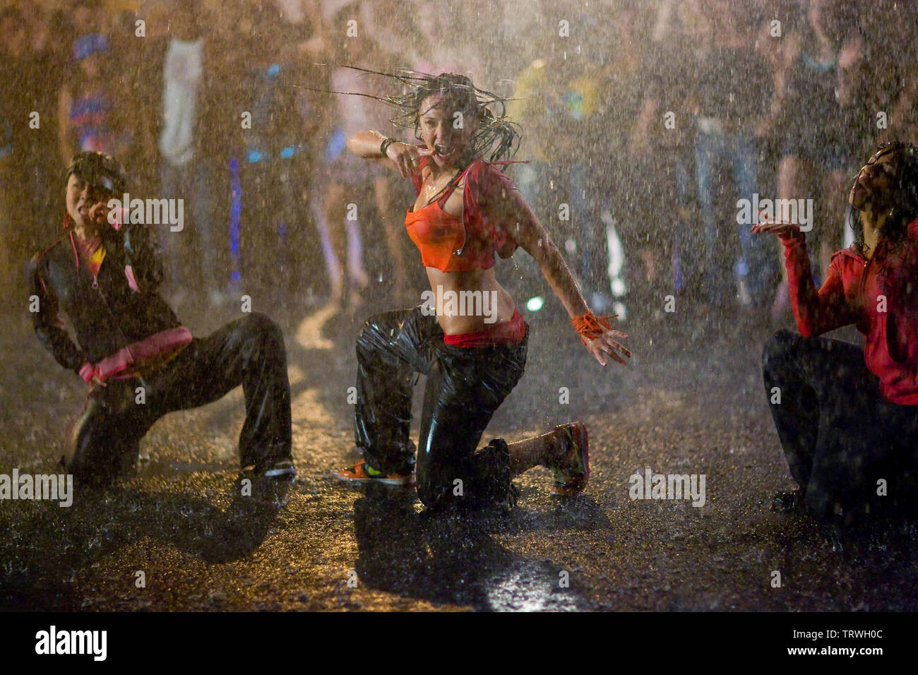 BRIANA EVIGAN , DANIELLE POLANCO and MARI KODA in STEP UP 2: THE STREETS (2008). Copyright: Editorial use only. No merchandising or book covers. This is a publicly distributed handout. Access rights only, no license of copyright provided. Only to be reproduced in conjunction with promotion of this film. Credit: OFFSPRING ENTERTAINMENT/SUMMIT ENTERTAINMENT/TOUCHSTONE PICT / BATZDORFF, RON / Album Stock Photo