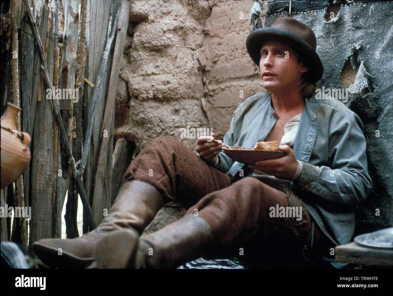 EMILIO ESTEVEZ in YOUNG GUNS II (1990). Copyright: Editorial use only. No merchandising or book covers. This is a publicly distributed handout. Access rights only, no license of copyright provided. Only to be reproduced in conjunction with promotion of this film. Credit: 20TH CENTURY FOX / Album Stock Photo