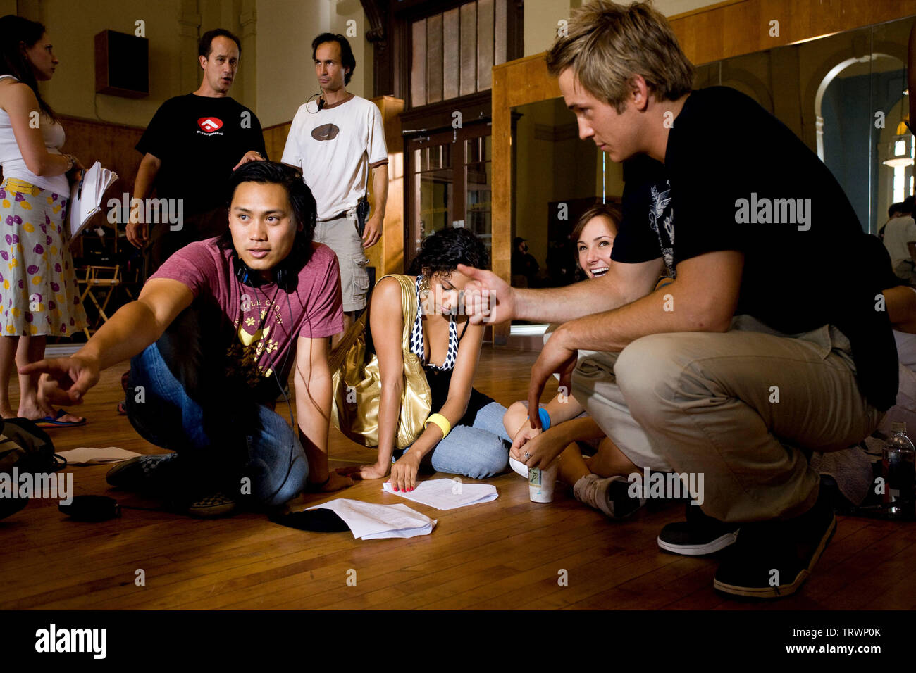 ROBERT HOFFMAN , BRIANA EVIGAN , DANIELLE POLANCO and JON CHU in STEP UP 2: THE STREETS (2008). Copyright: Editorial use only. No merchandising or book covers. This is a publicly distributed handout. Access rights only, no license of copyright provided. Only to be reproduced in conjunction with promotion of this film. Credit: OFFSPRING ENTERTAINMENT/SUMMIT ENTERTAINMENT/TOUCHSTONE PICT / BALLARD, KAREN / Album Stock Photo