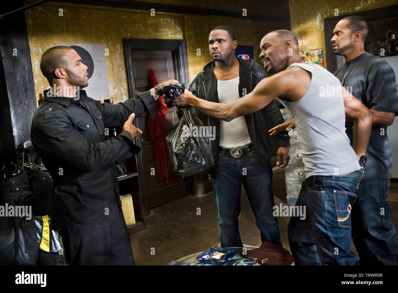 MIKE EPPS , DARIUS MCCRARY , WOOD HARRIS and OMARI HARDWICK in NEXT DAY