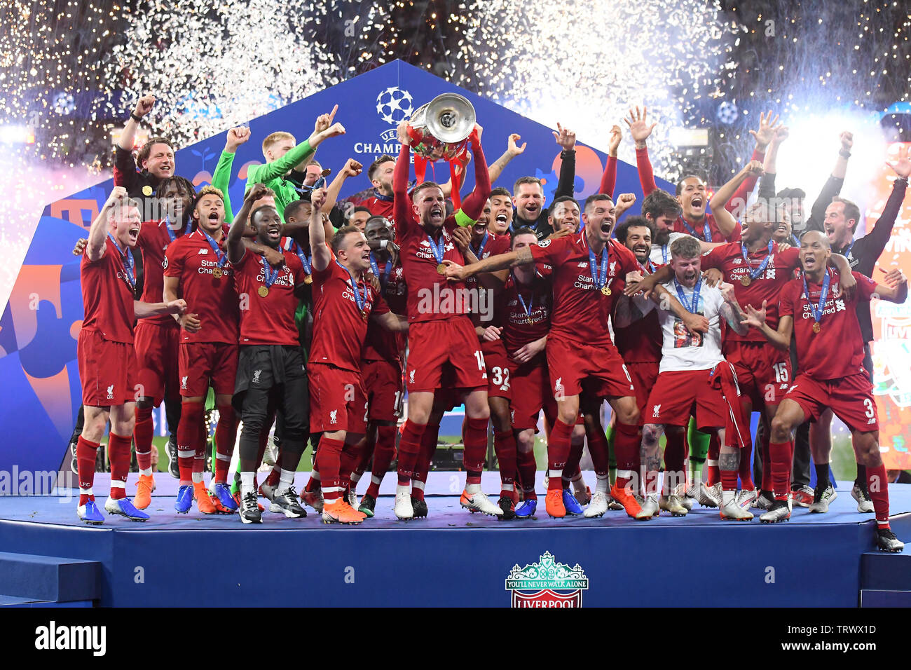 Liverpool players hi res stock photography and images Alamy