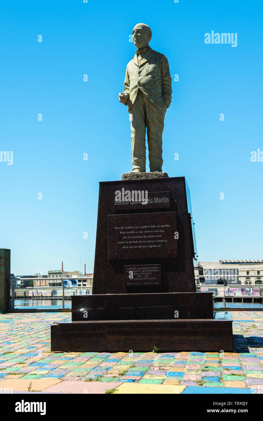 Statue commemorating local artist Benito Quinquela Martin in La Boca, Buenos Aires, Argentina Stock Photo