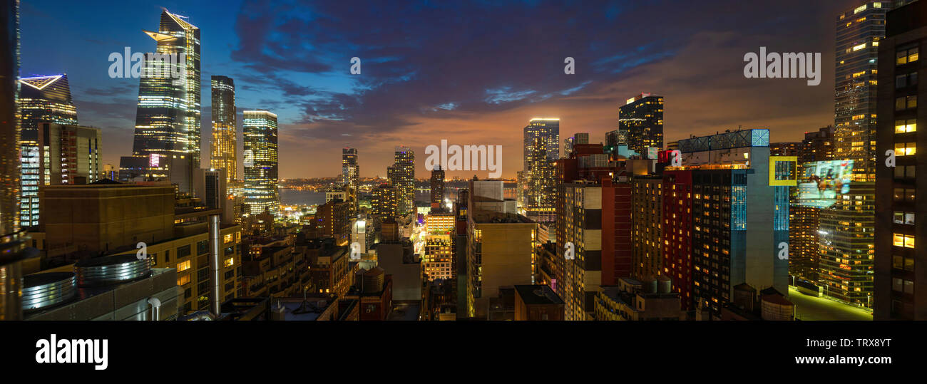 New York city skyline panorama at night. Aerial panoramic view of ...