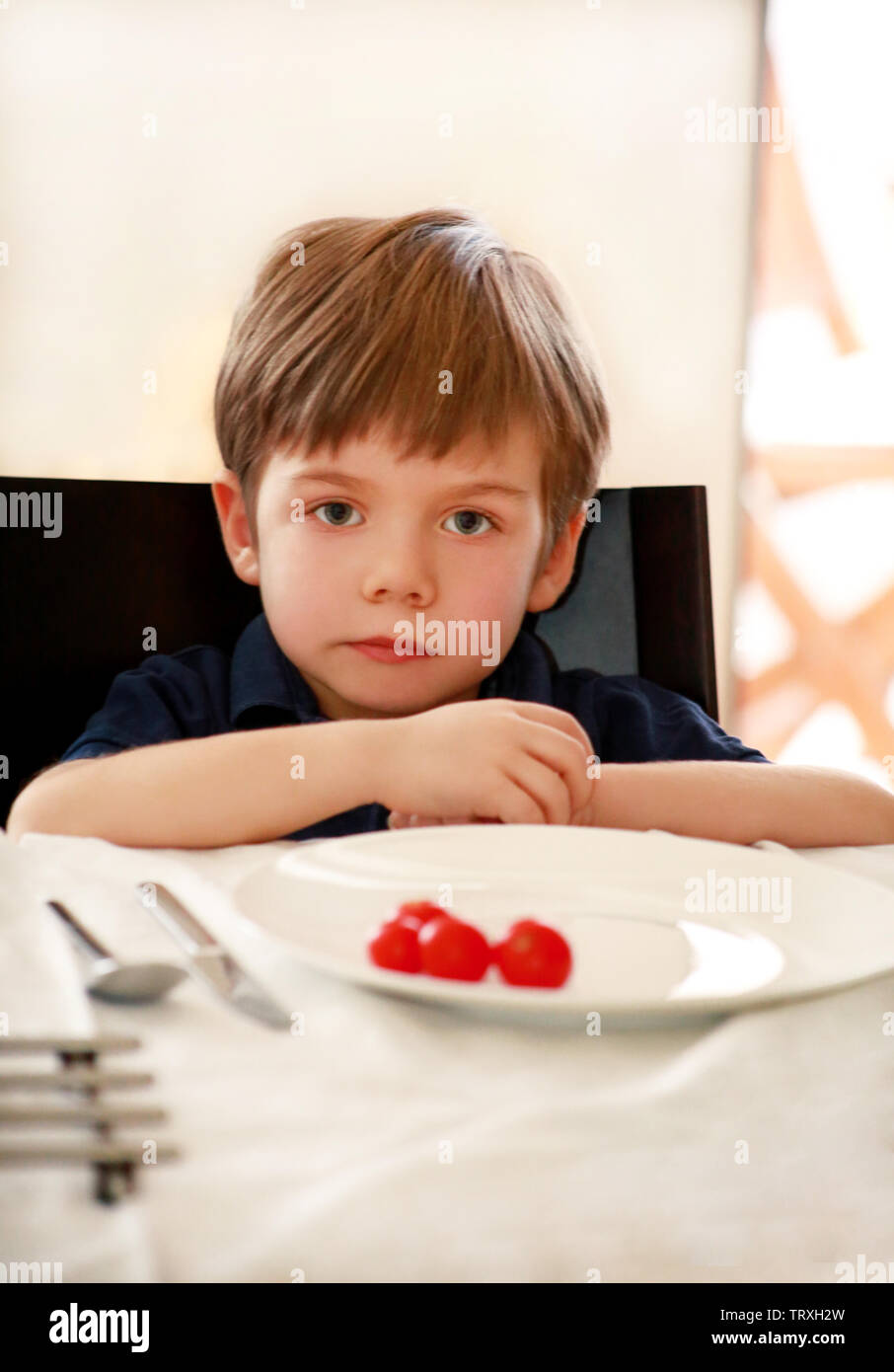 little boy table and chairs