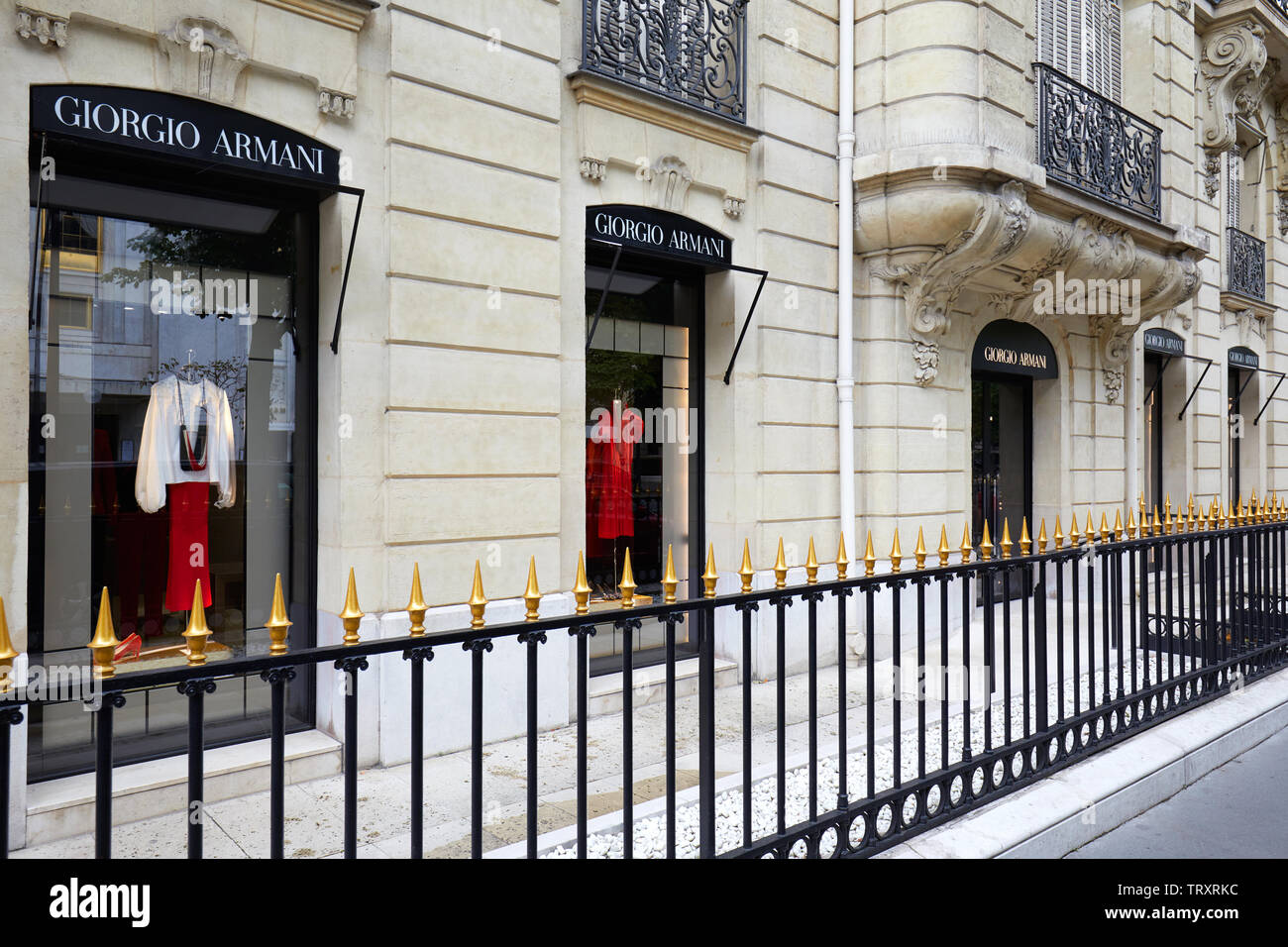 Giorgio armani shop paris france hi-res stock photography and images - Alamy